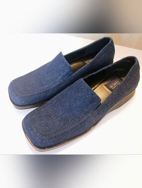 Womens Vintage Y2K  Size 10 Blue Denim Chunky Heel Hillard & Hanson